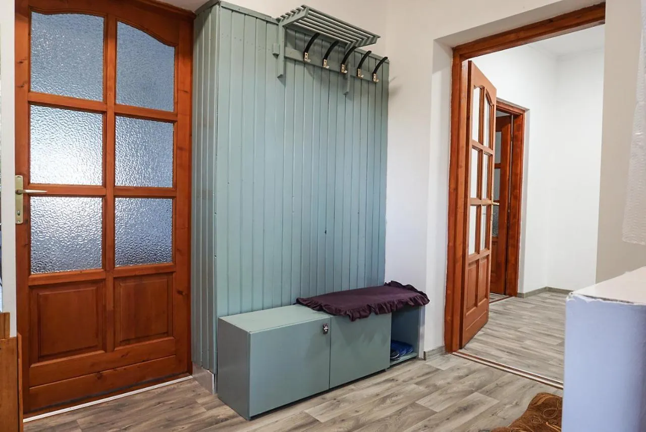 Spacious House In The Outskirts Of Budapest 0*,
